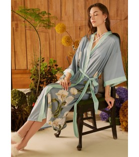 Peony Pattern Kimono Robe